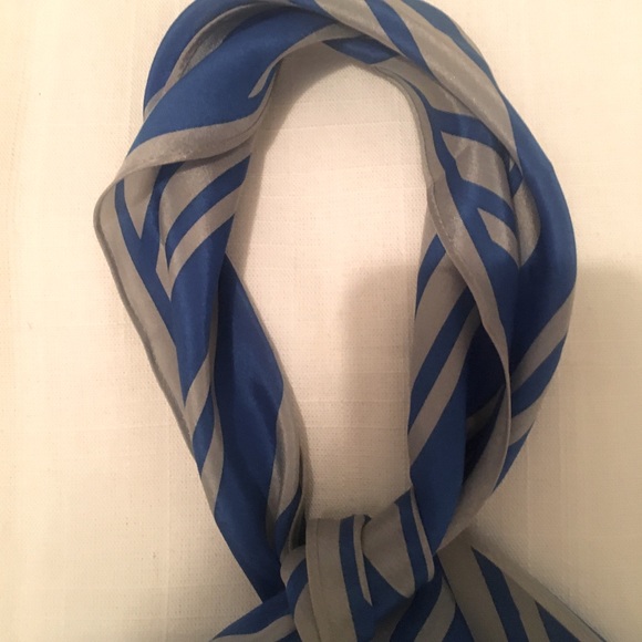 Vintage Silk Demaro Scarf - Picture 2 of 6